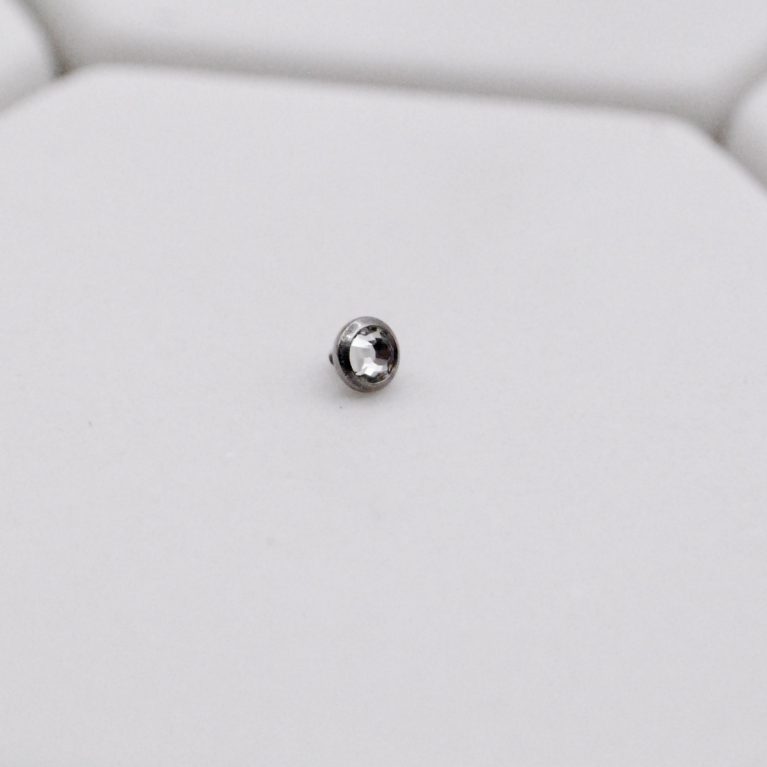 Gemstone, Clare 3mm, (fit in Internal Thread), Thread 0.9mm (fit in 1.2 mm)