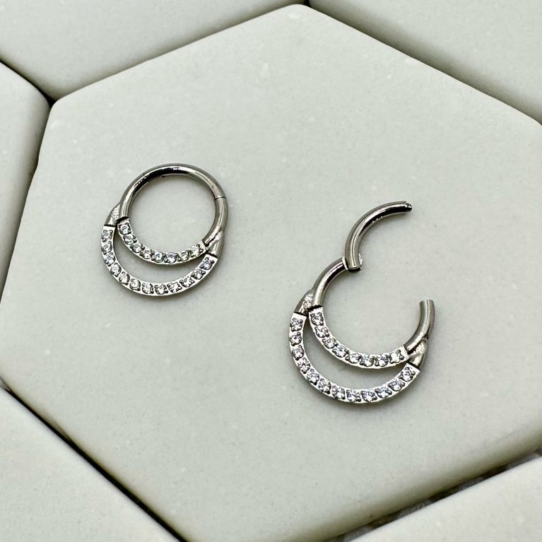 Double band with WCZ hinged ring