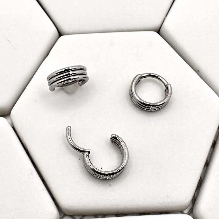 Triple Stacked, Hinged Ring